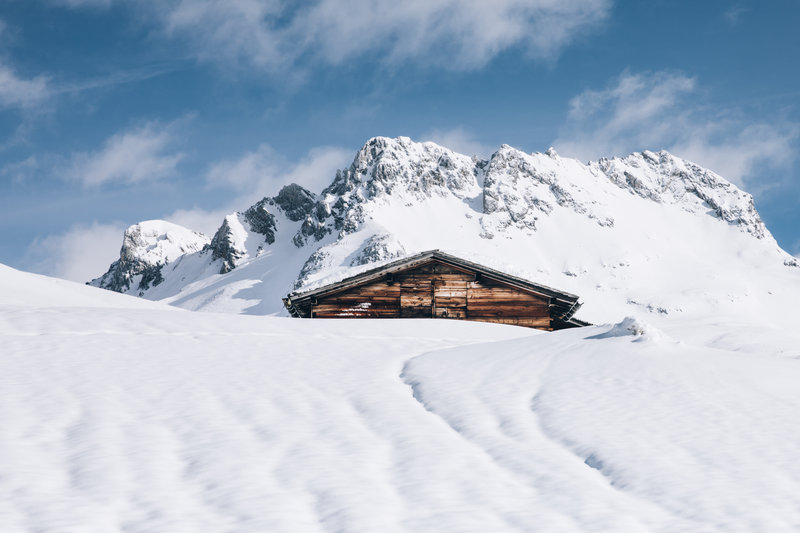 Hütte im Schnee Lech Zürs