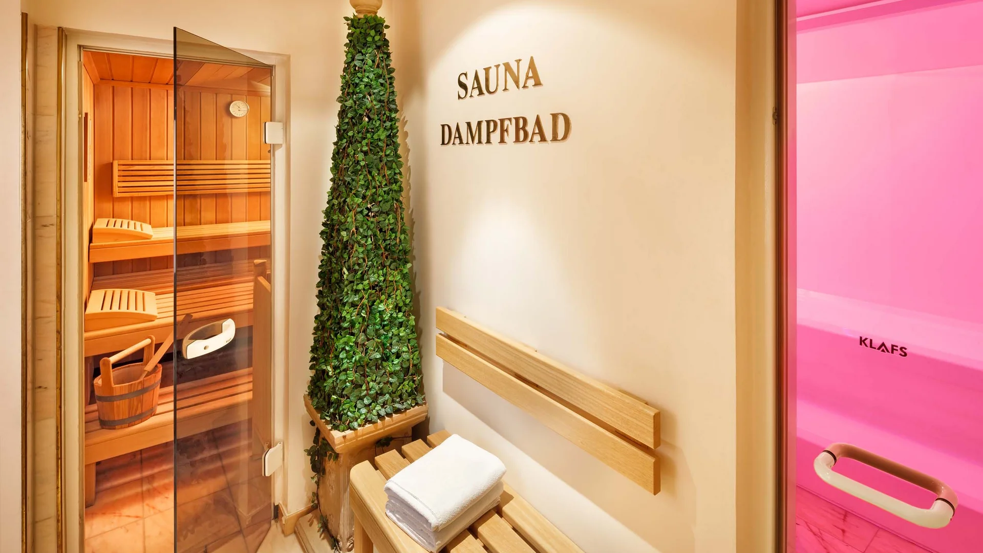 Sauna Lech am Arlberg | Dampfbad & Wellness im Hotel Lech Sauna Lech am Arlberg | Dampfbad & Wellness im Hotel Lech
