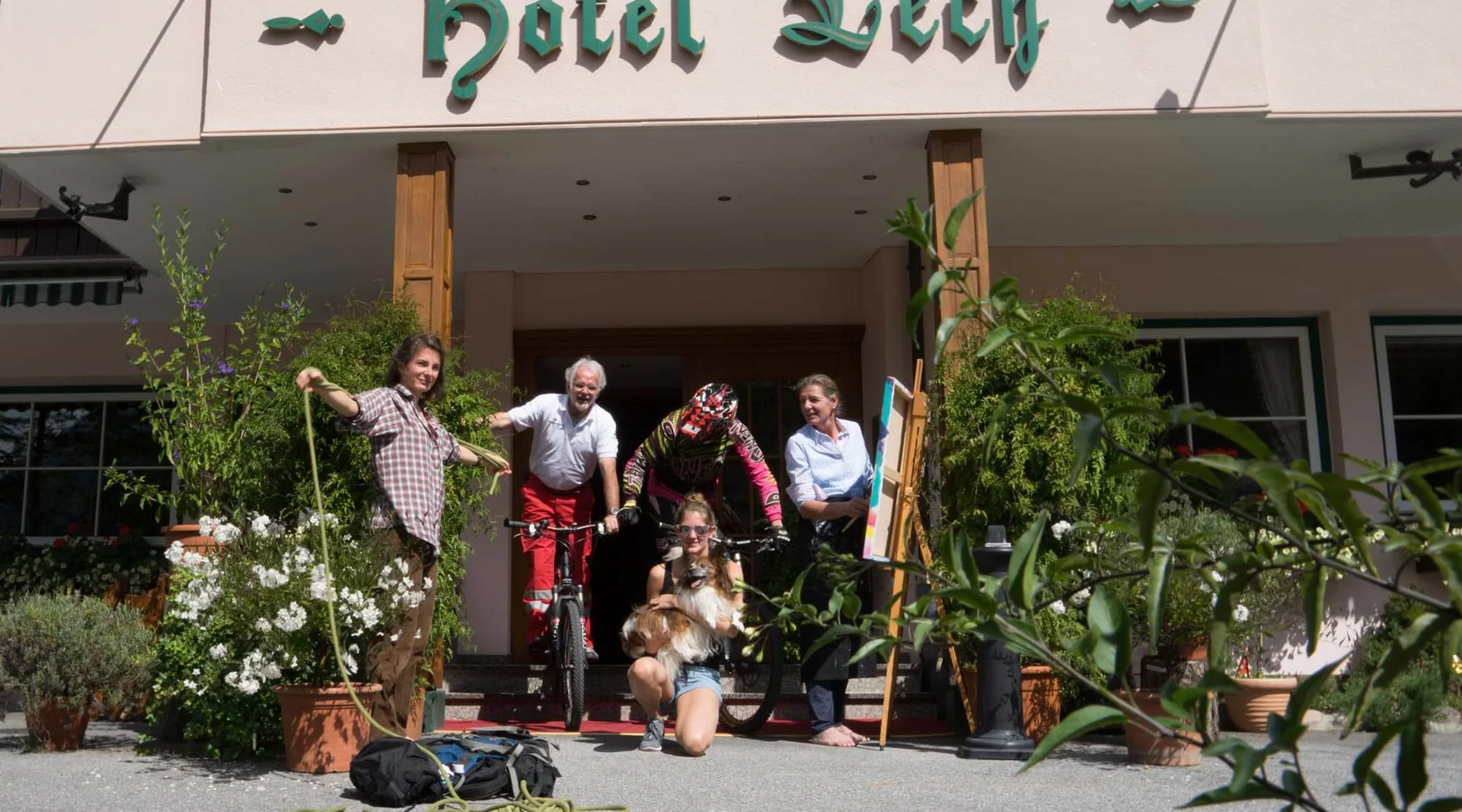 Karriere | Jobs im Hotel Lech am Arlberg Karriere | Jobs im Hotel Lech am Arlberg