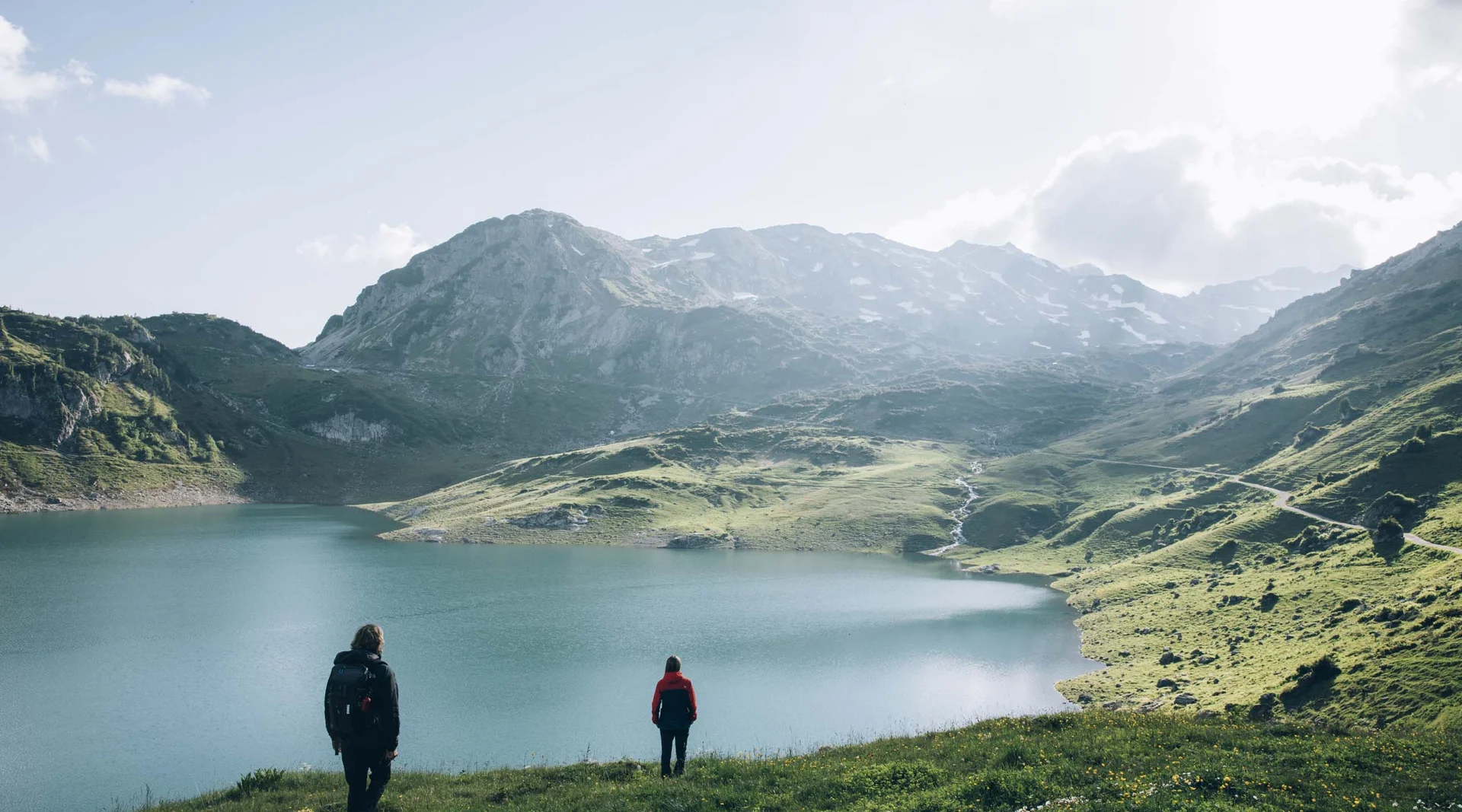 Wanderurlaub am Arlberg | Hotel Lech in Lech: Sehr b’sundrig. Wanderurlaub am Arlberg | Hotel Lech in Lech: Sehr b’sundrig.