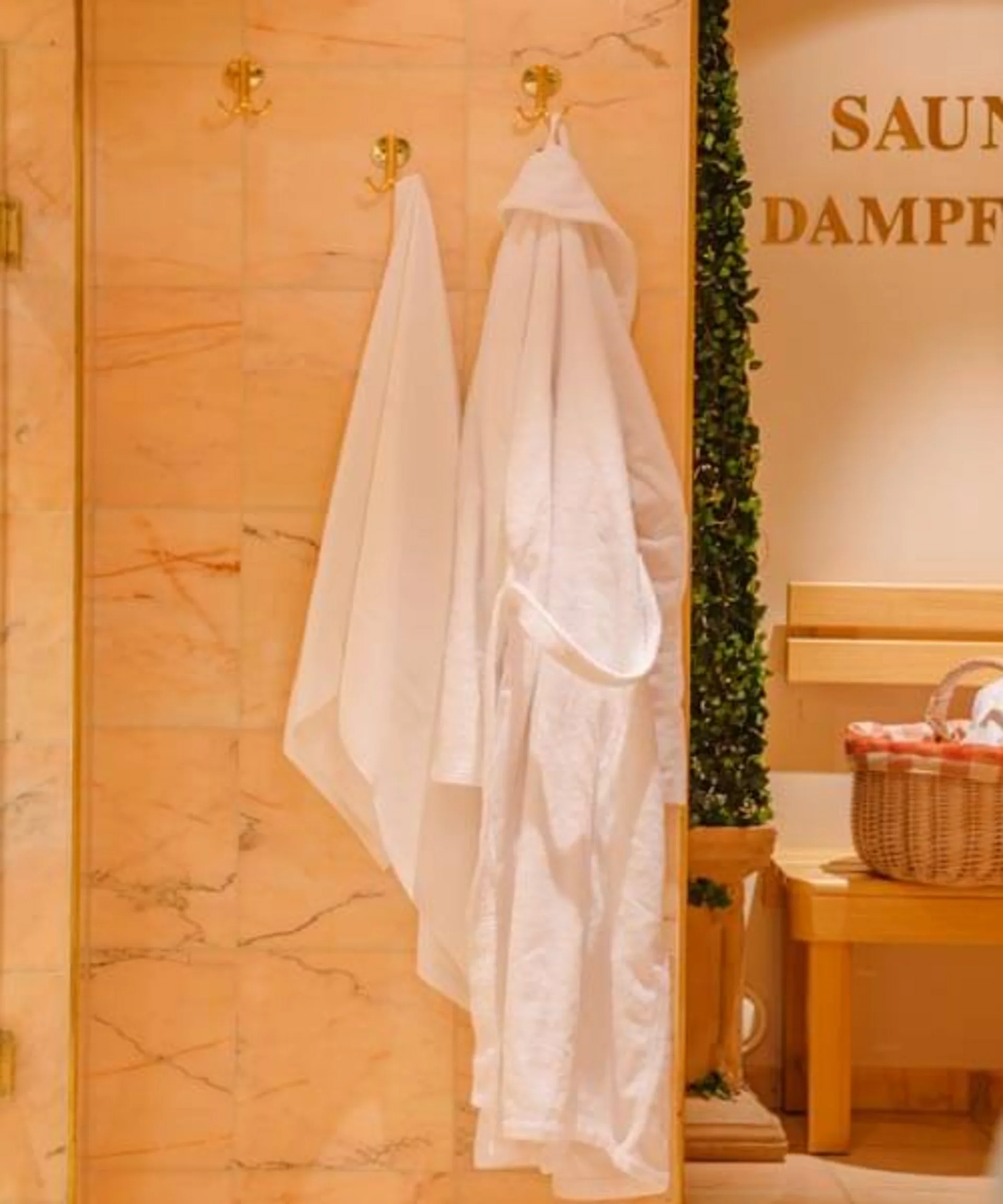 Well-being Lech | Sauna, Steam, Ice Shower | After Mountain Well-being Lech | Sauna, Steam, Ice Shower | After Mountain