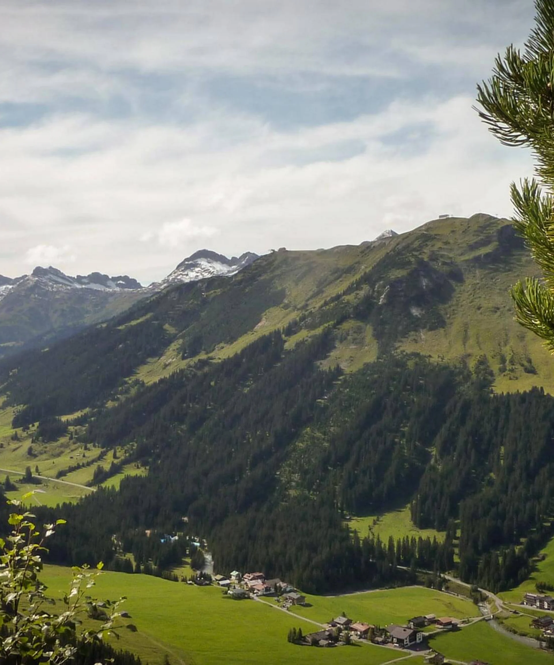 Karriere | Jobs im Hotel Lech am Arlberg Karriere | Jobs im Hotel Lech am Arlberg