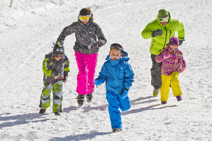 Kinder im Schnee  Allianz Gesundheitswelt